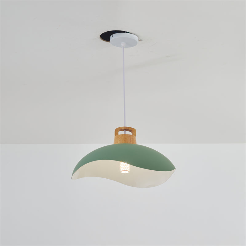 Mariselle | Vintage Black Metal Pendant Lamp
