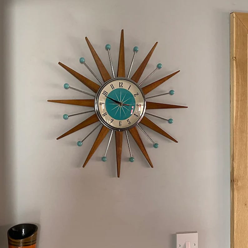 Ceas de perete Sunburst, lucrat manual, de 16 inchi — silențios, alimentat cu baterie