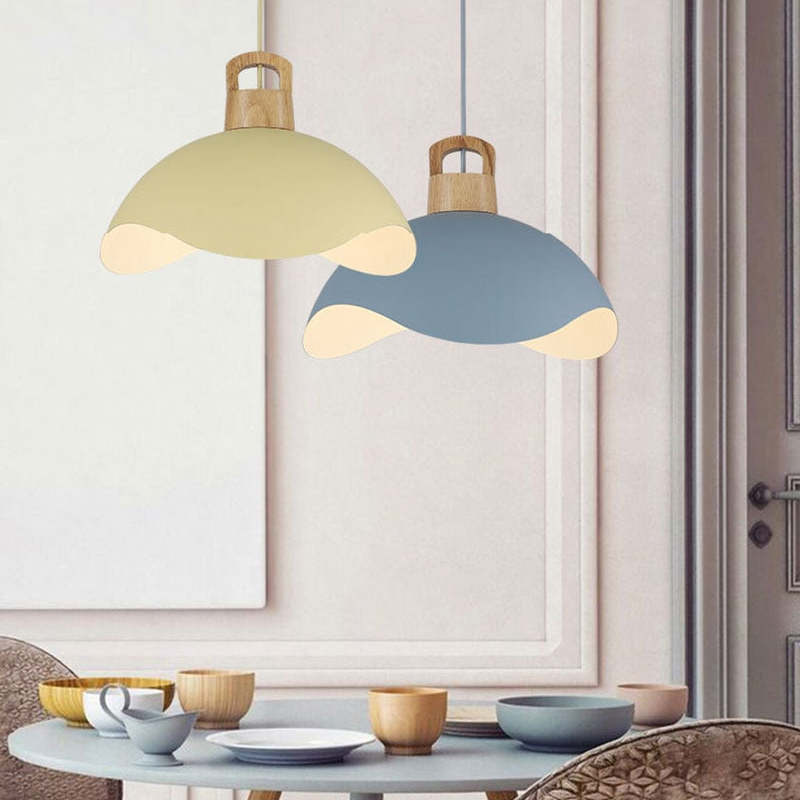 Mariselle | Vintage Black Metal Pendant Lamp