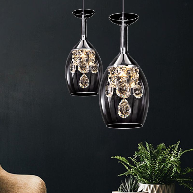 Pendellampe med krystaldryp — justerbar metalramme formet som et vinglas
