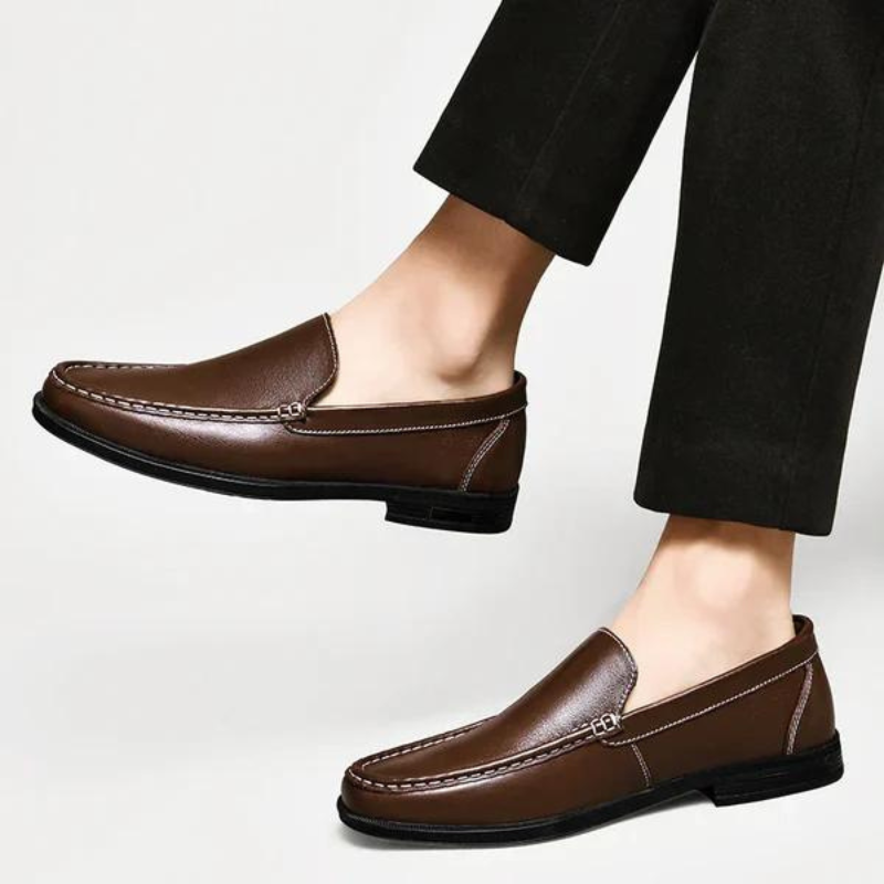Elegante Slipper aus echtem Leder für Herren – handgefertigter italienischer Stil