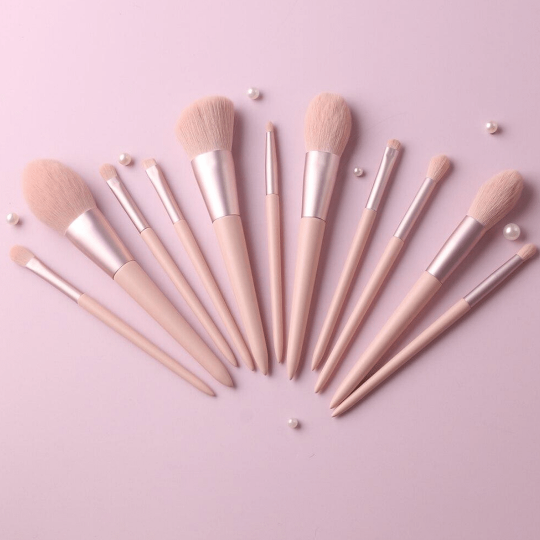 Ensemble de 11 pinceaux de maquillage professionnels Lumina Glow — Collection pour estomper et sculpter avec précision
