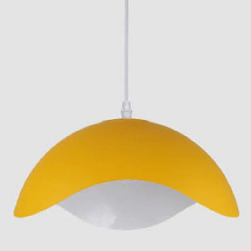 Mariselle | Vintage Black Metal Pendant Lamp
