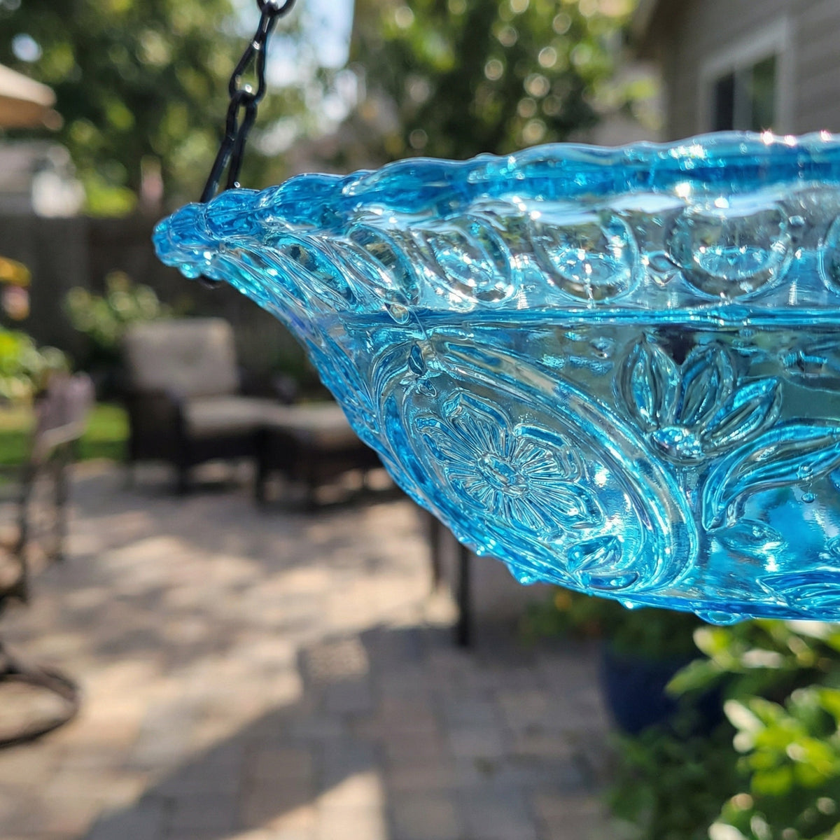 Solar Hanging Bird Bath Fountain — Two-Tier Cordless Water Feature