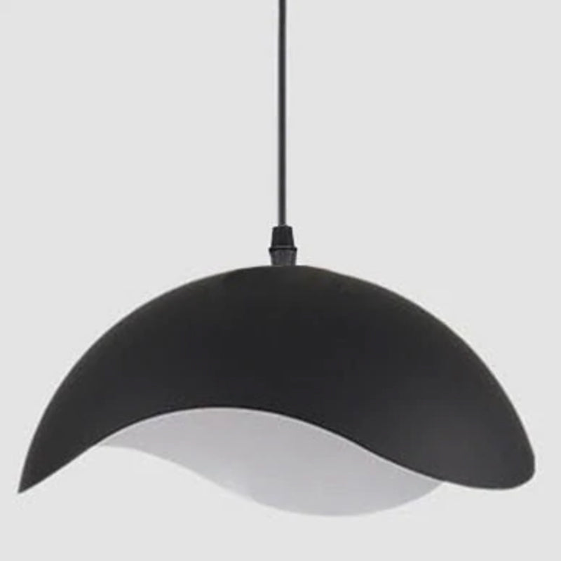 Mariselle | Vintage Black Metal Pendant Lamp