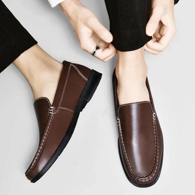 Elegante Slipper aus echtem Leder für Herren – handgefertigter italienischer Stil