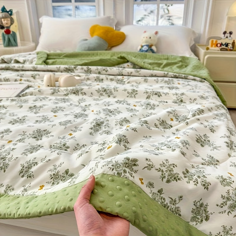 Lightweight Floral Summer Quilt for Breathable Sleep Comfort - Euroselle