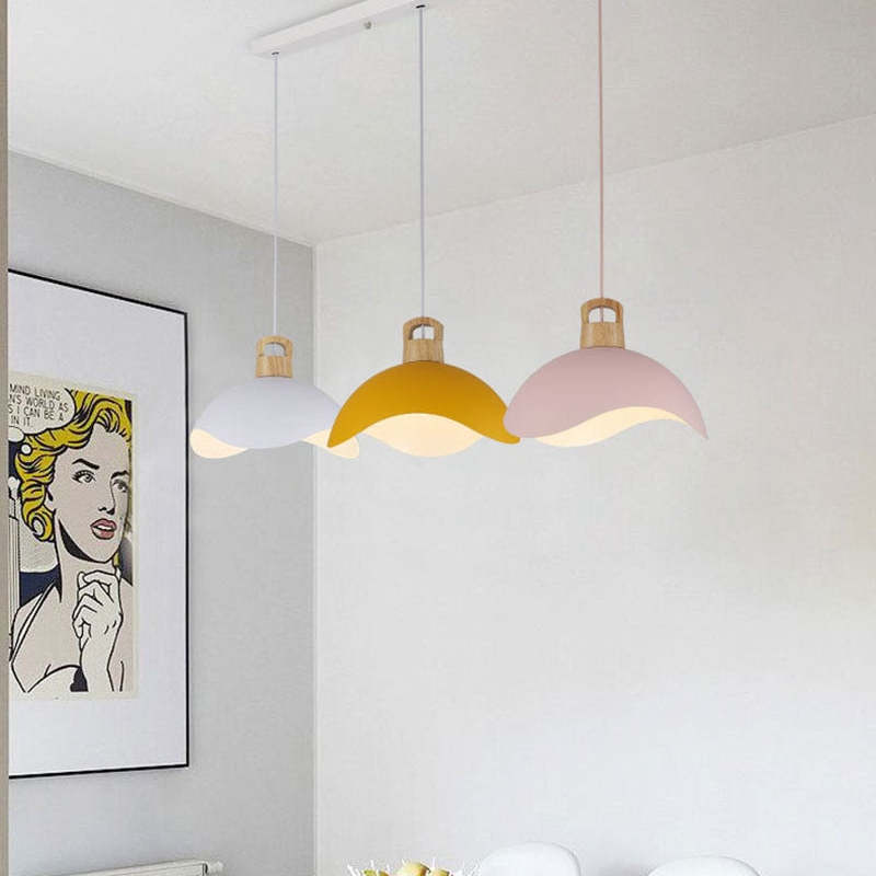 Mariselle | Vintage Black Metal Pendant Lamp