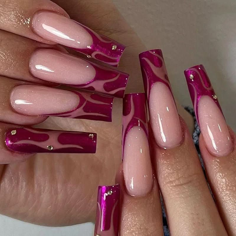 NovaGlam plaknagelset: 24 roze ontwerpen, verschillende maten