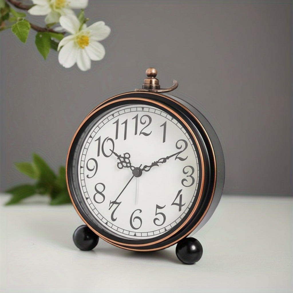 European Vintage Metal Bedside Alarm Clock Silent Analog Large Display - Euroselle