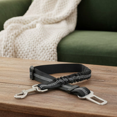 PawGuard Bezpečnostní pás do auta pro psy — nastavitelný design, elastický tlumič nárazů
