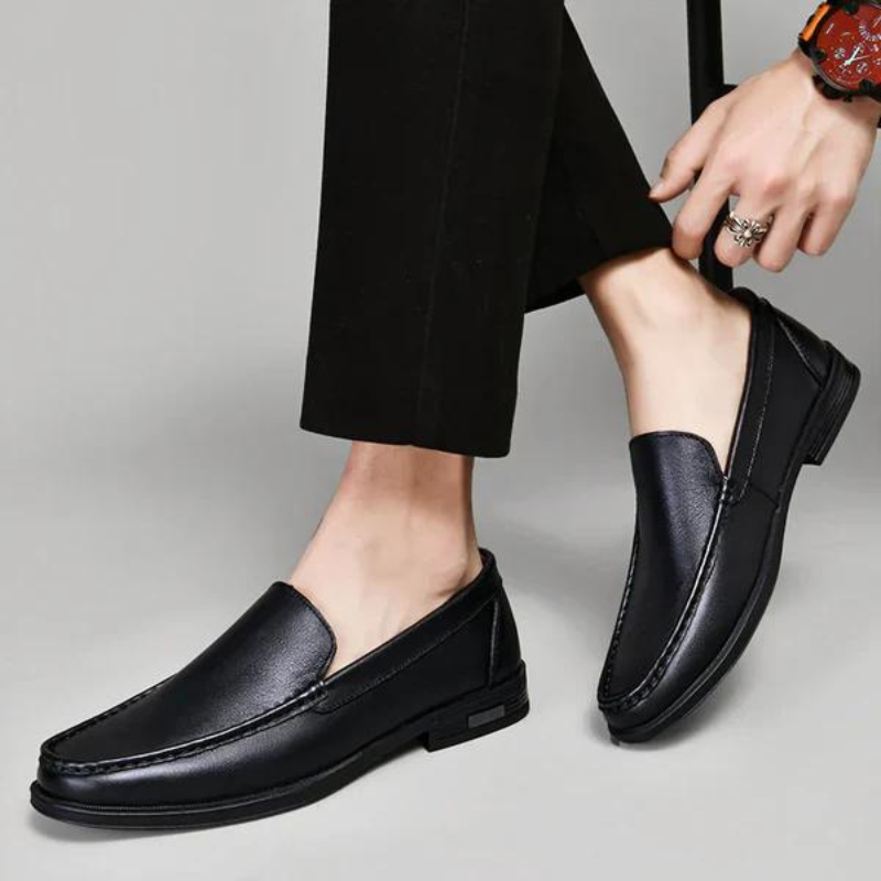 Elegante Slipper aus echtem Leder für Herren – handgefertigter italienischer Stil