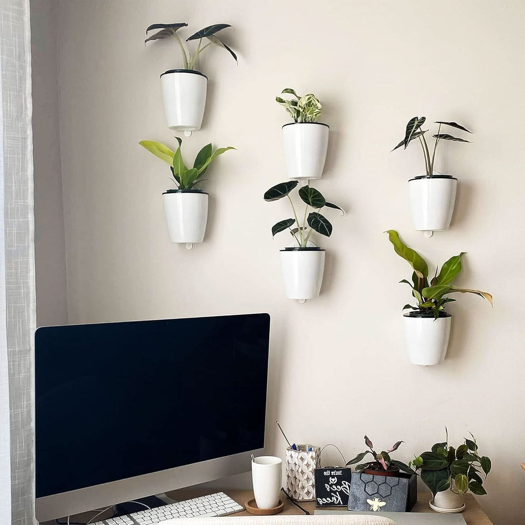 VerdantWall 壁掛け式縦型フラワーポット — 内蔵給水タンク、自動給水