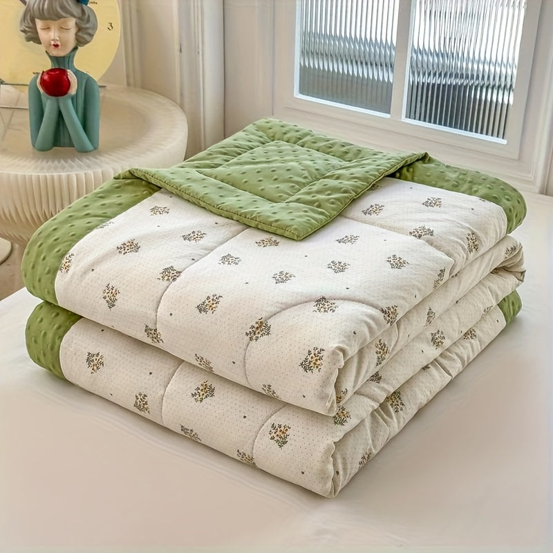 Lightweight Floral Summer Quilt for Breathable Sleep Comfort - Euroselle