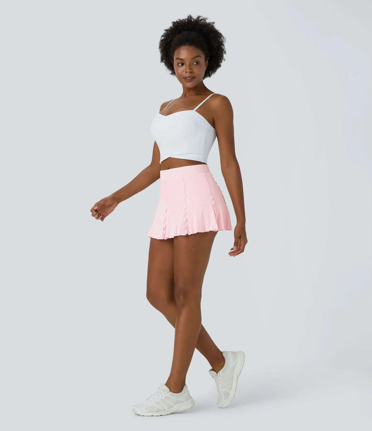 FlexWeave 2-i-1-tenniskjol — Inbyggda shorts och volangkant