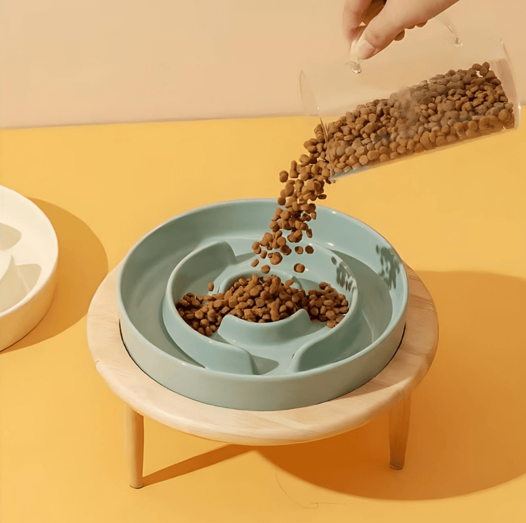 WhiskerNest Slow Feeder Bowl — Labyrinth Layout Design
