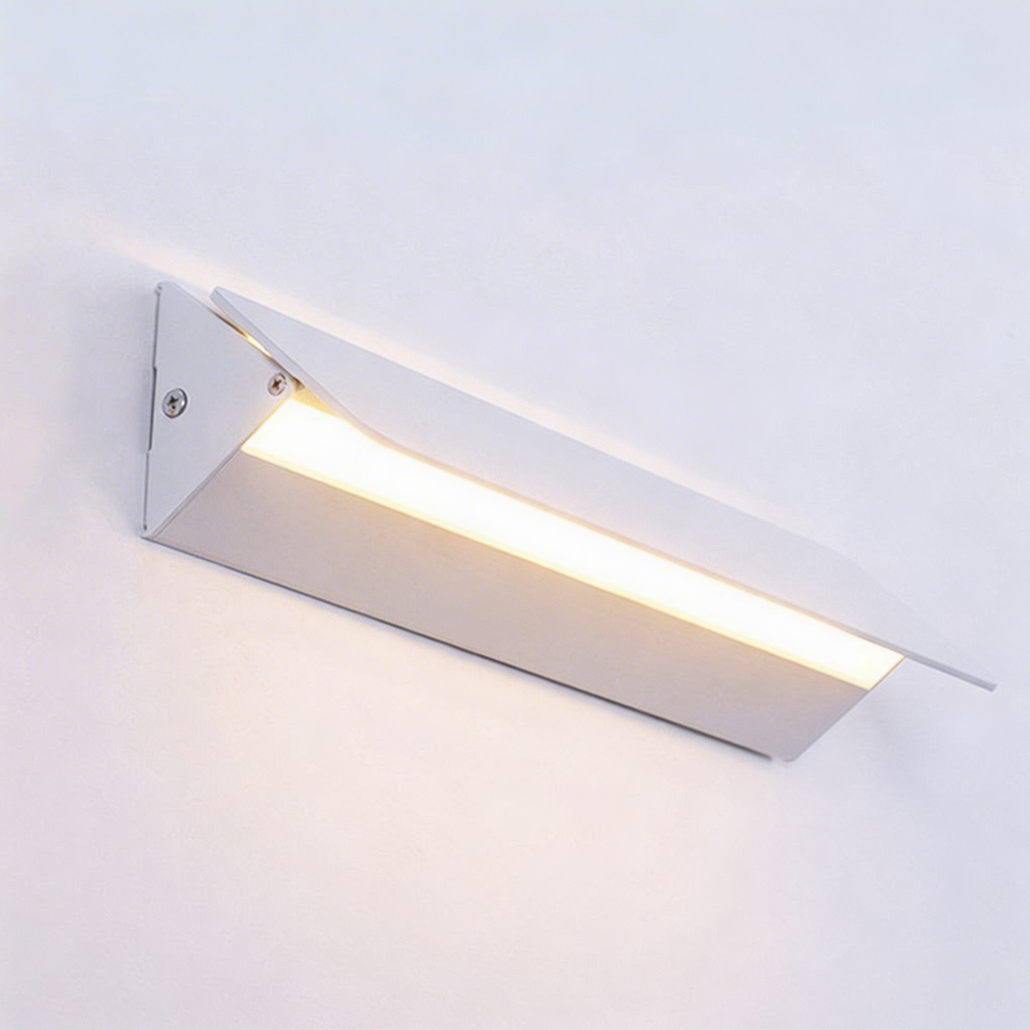 LED Wall Light Adjustable Beam COB Aluminum Indoor Wall Mount | Euroselle