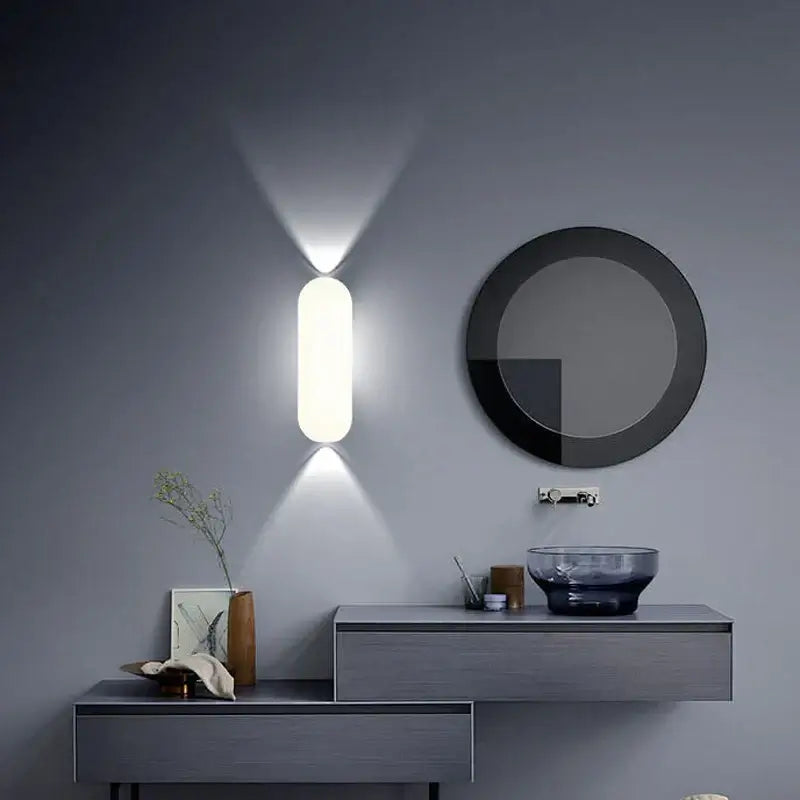 Wall Lamp Aluminum LED Nordic, Stylish Outdoor Sconce Light | Euroselle