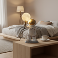 Lámpara de mesa LED Astronauta — Luz nocturna, suave luz cálida