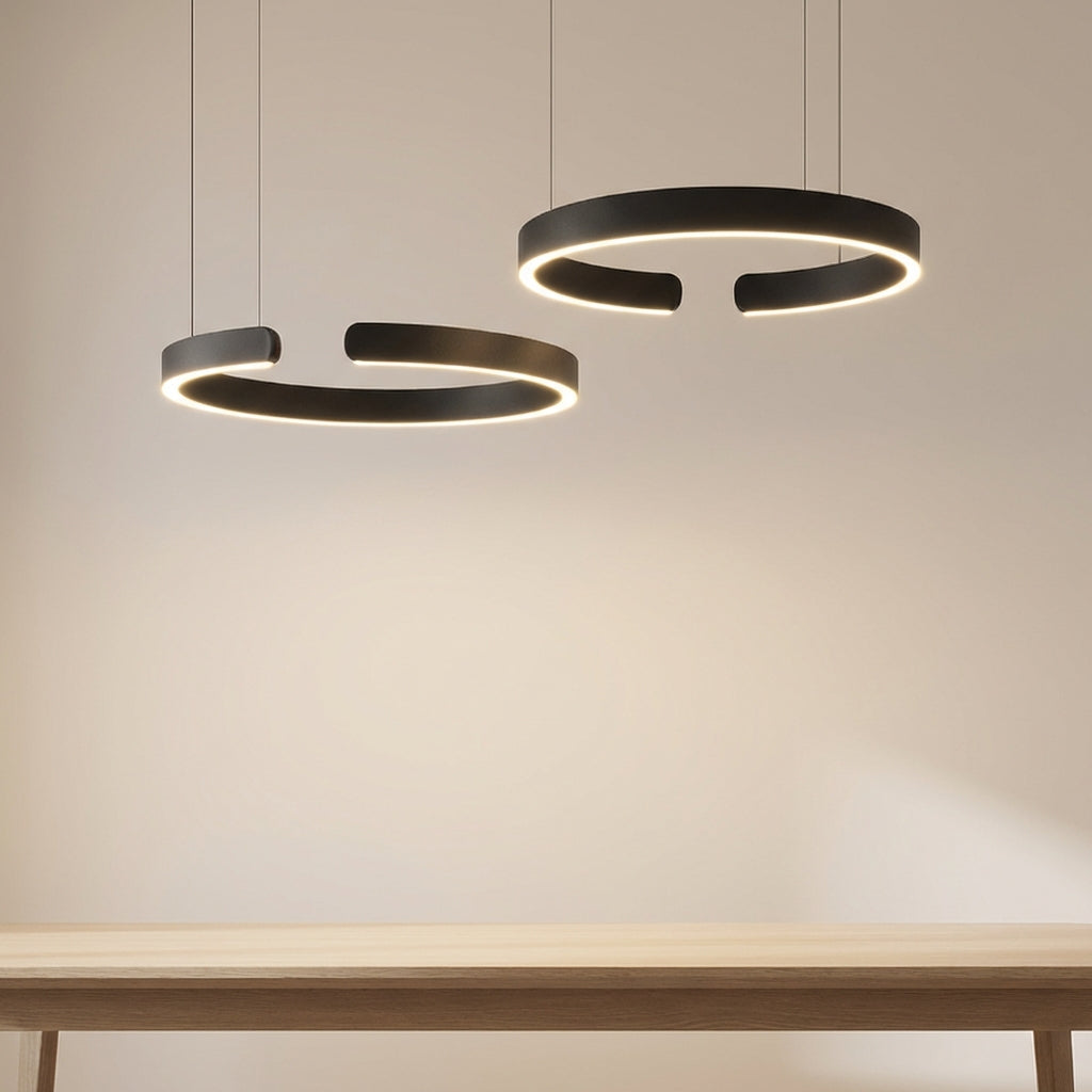 Lámpara colgante de aro LumaNova — Diseño geométrico moderno, iluminación uniforme hacia abajo