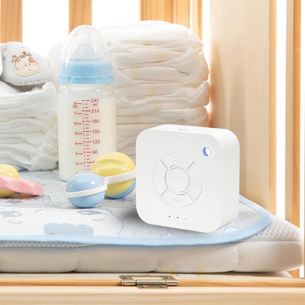 Machine à sons portable pour bébé LullMate – Rechargeable par USB, 10 sons apaisants intégrés, design compact pour les voyages