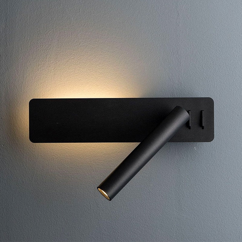 Otočná LED lampička k posteli LumaTwist — nastavitelný fokus, otočná hlavice, montáž na zeď