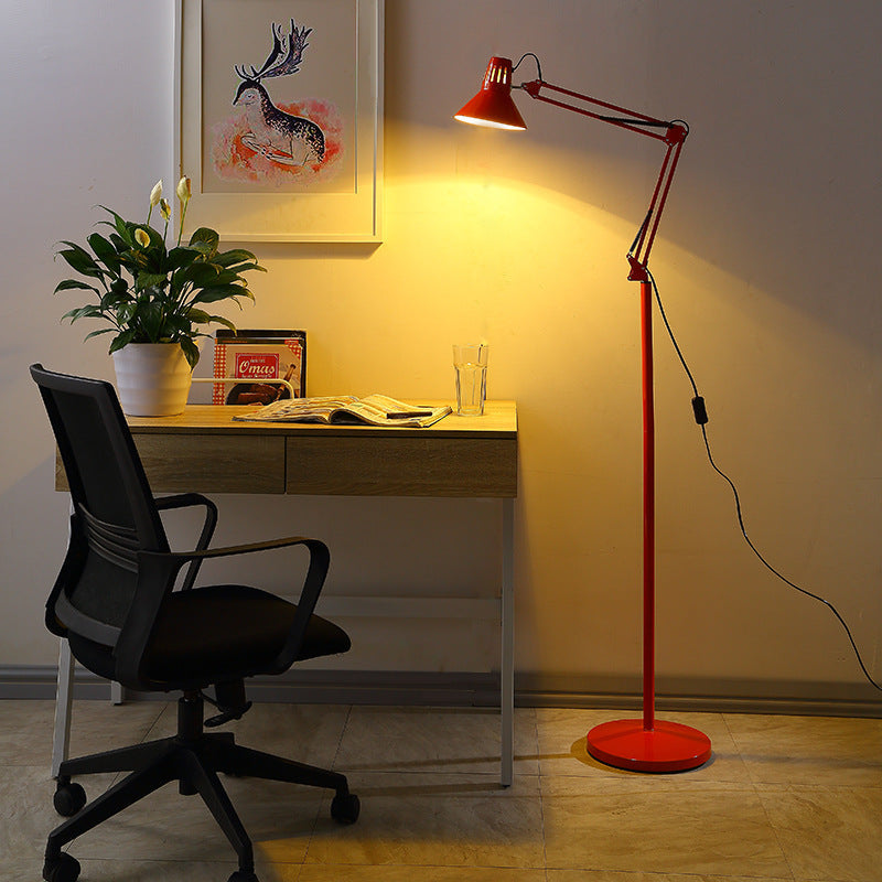 Regulowana lampa stojąca z żelaza, wysokość 43 cale, czarna, biała, czerwona lub żółta, podstawa E26, do sypialni, salonu, biura i do czytania, nowoczesna, minimalistyczna, Nord