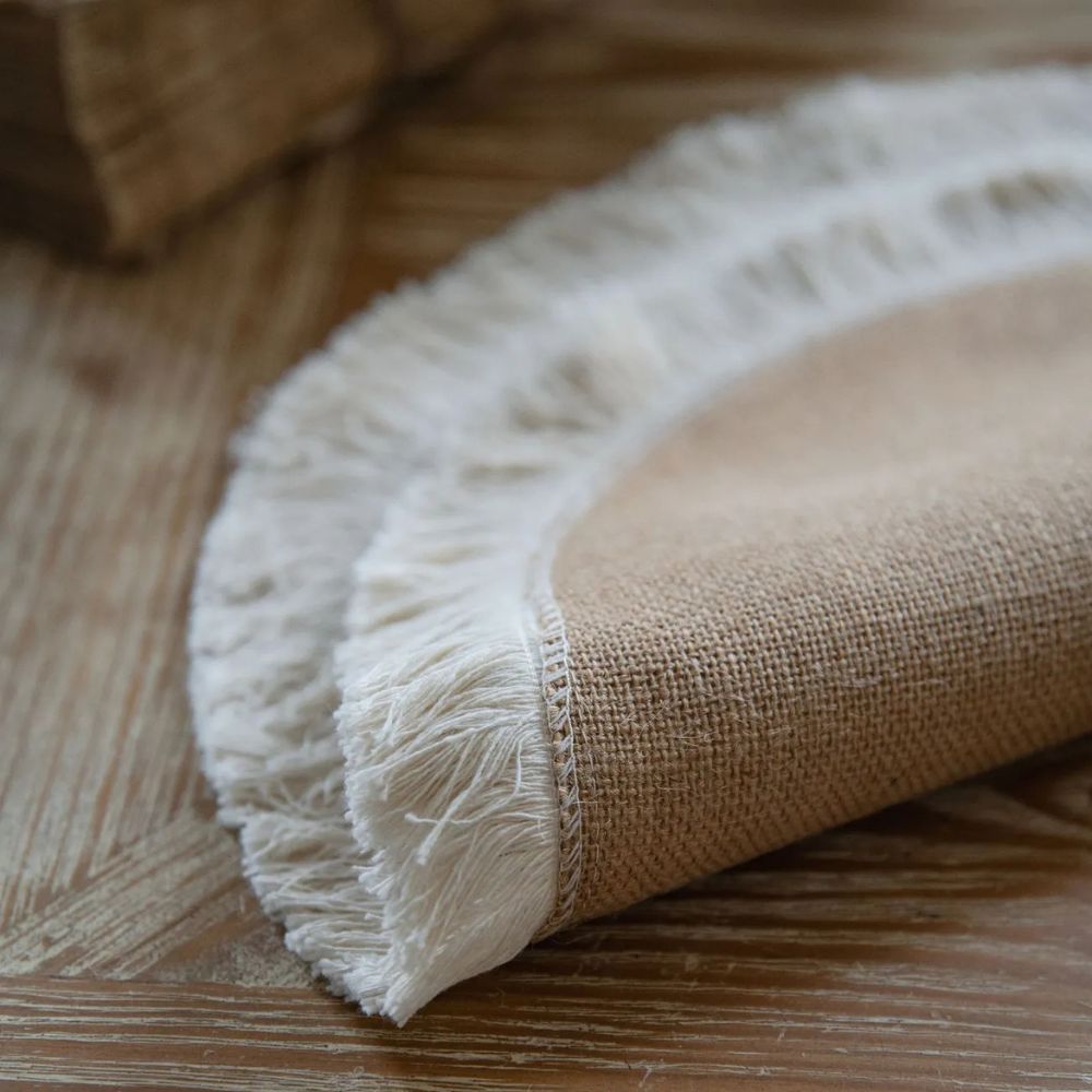 Farmhouse Burlap Table Runner for Weddings & Elegant Events - Euroselle