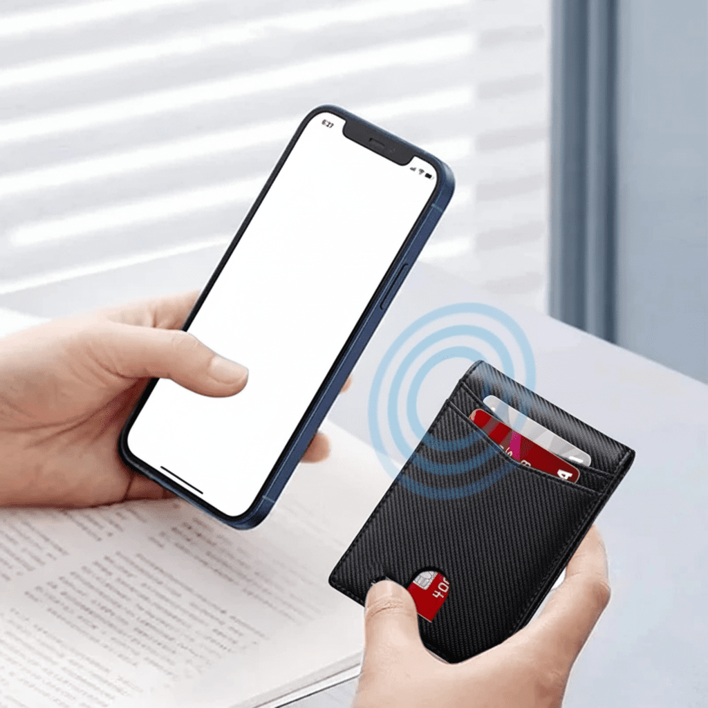 AeroCard-RFID-beskyttelse med kulfibermønster — ultratyndt design