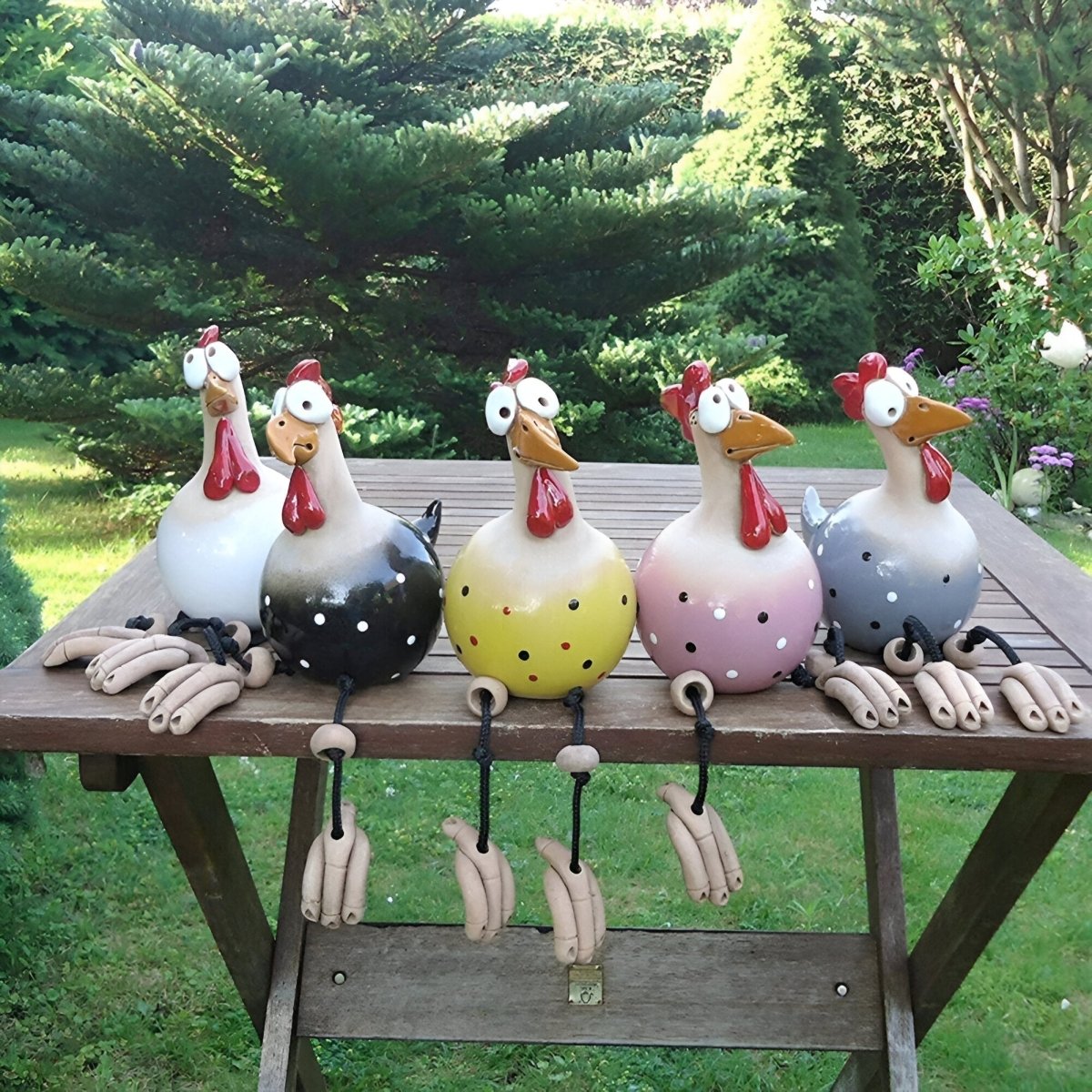 Weatherproof Chicken Garden Statue Durable Outdoor Décor - Euroselle