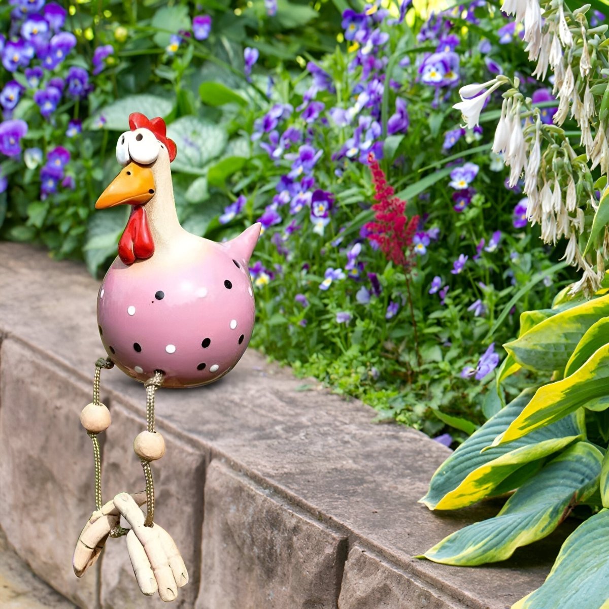 Weatherproof Chicken Garden Statue Durable Outdoor Décor - Euroselle