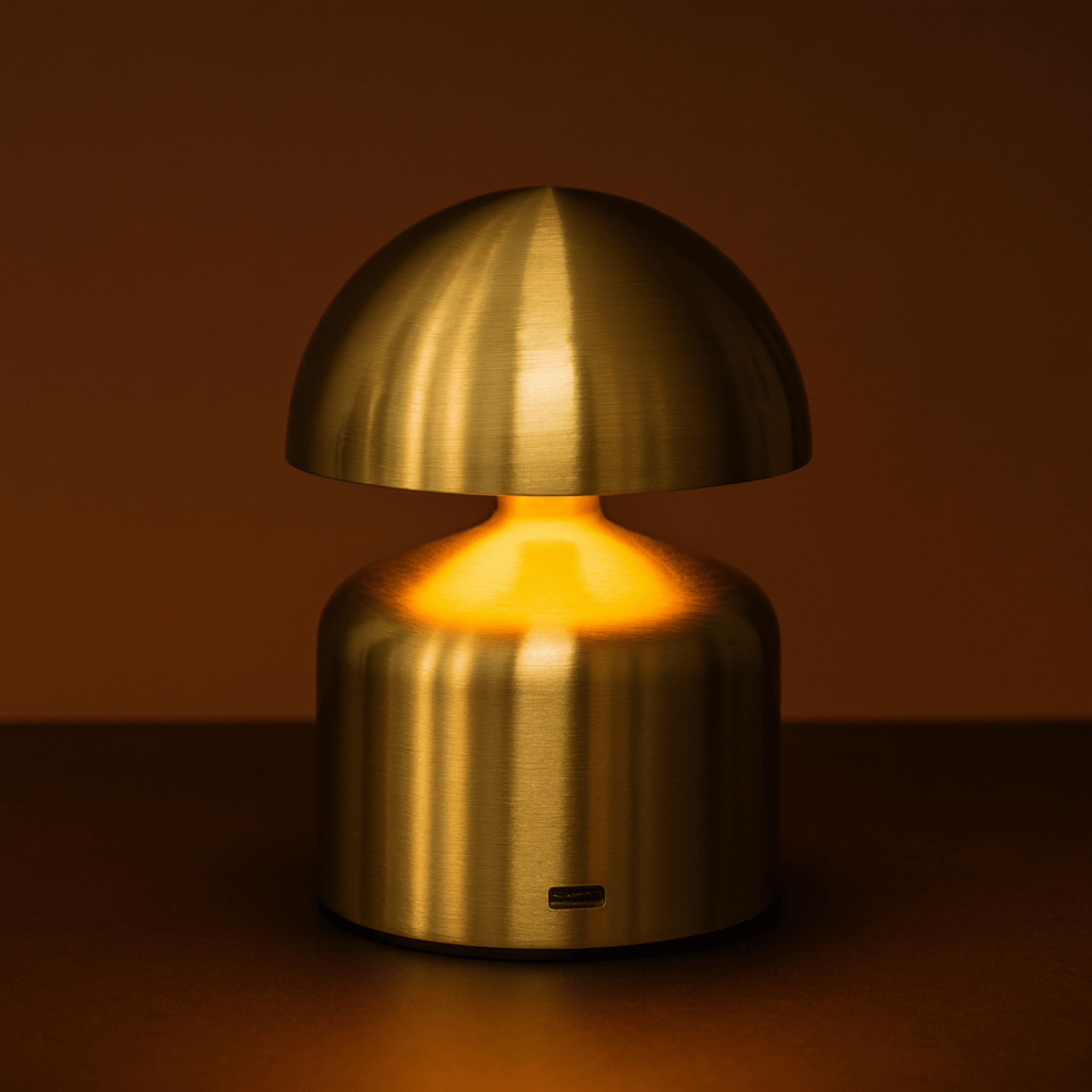 Stolní lampa bezdrátová LED 4W, dobíjecí, 3 barevné režimy, přenosná lampa na stůl nebo noční stolek | Euroselle