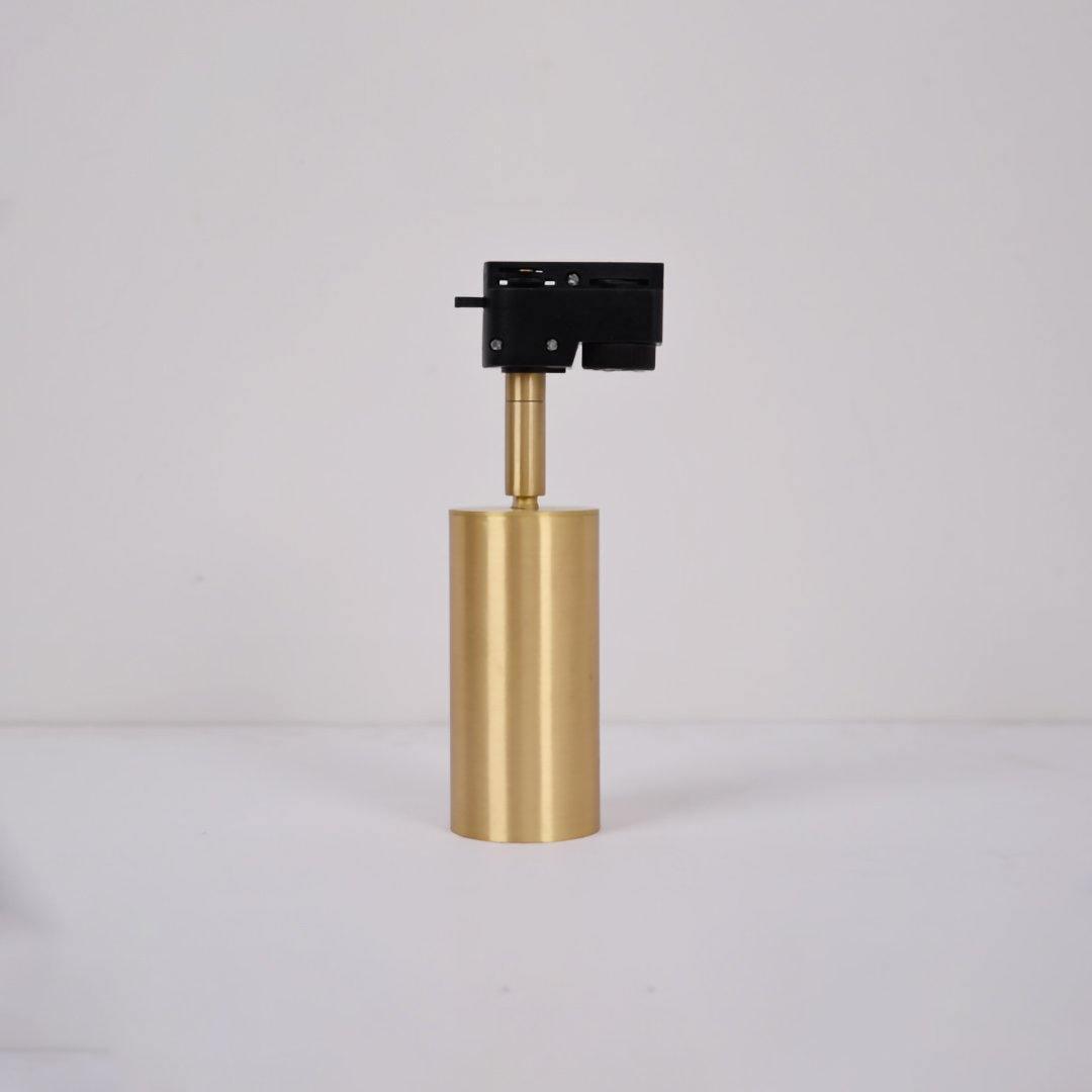 Obrotowy metalowy reflektor szynowy LED — montaż na ścianie i suficie, obrót o 350°