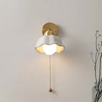 BelleFleur Retro Französische weiße Blumen-Wandleuchte