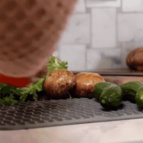 Eco-Conscious Silicone Dish Mat Protects Counters from Heat and Water - Euroselle