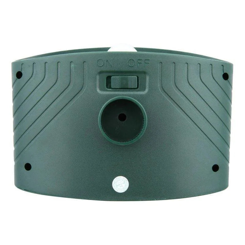 Solar Motion Ultrasonic Repeller for Humane Garden Protection - Euroselle