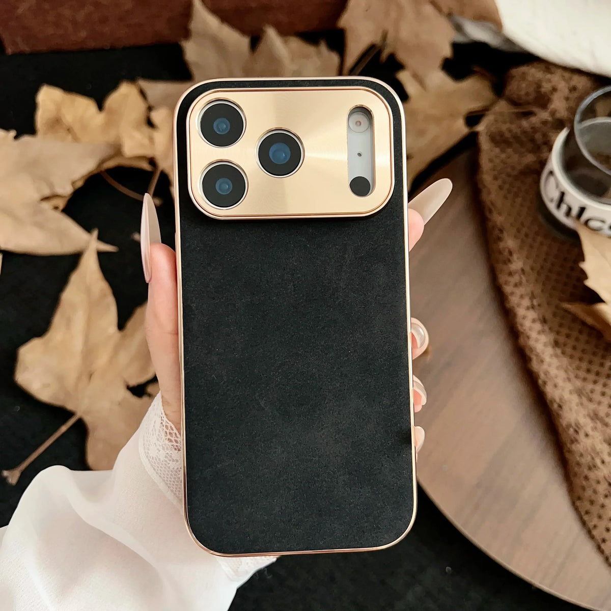 حافظة واقية لسلسلة iPhone 13-17 — إطار معدني وظهر بملمس مميز
