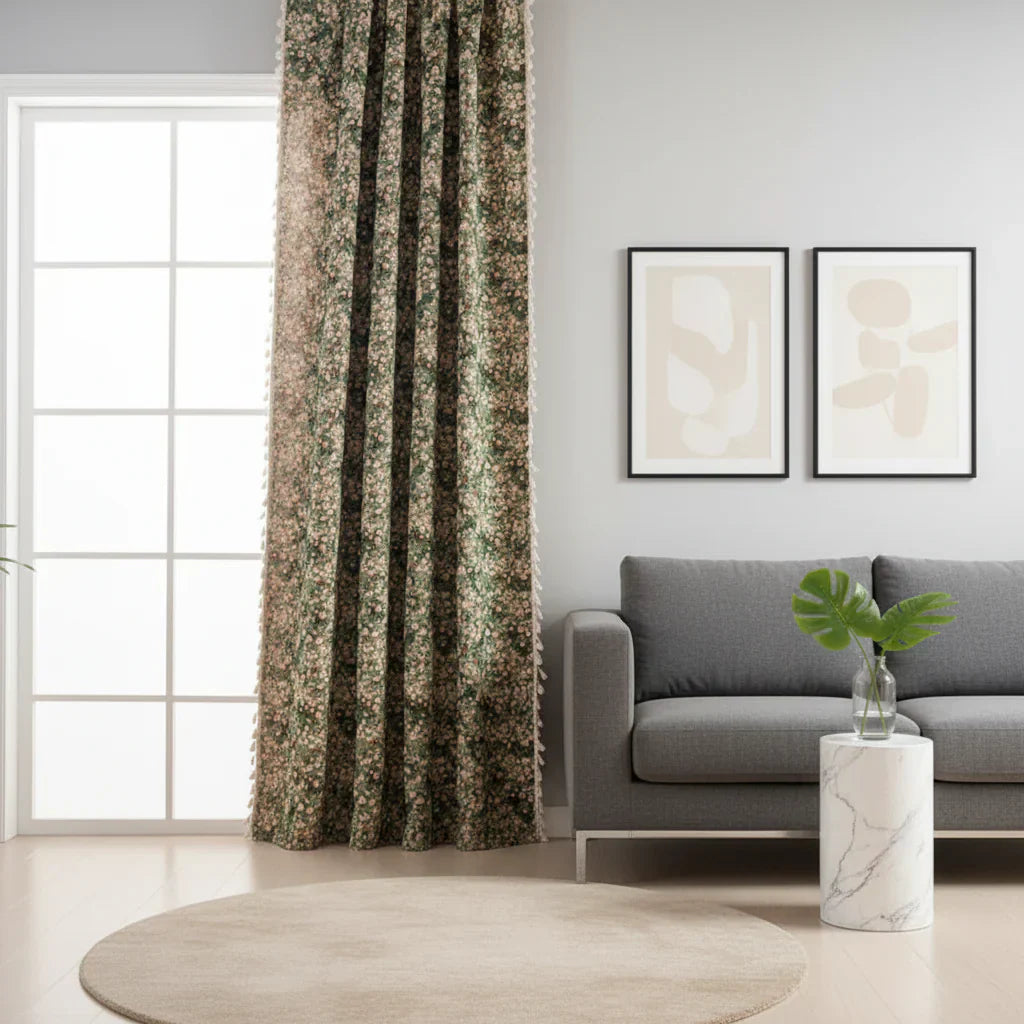 Závěs s vintage květinovým tapisériem pro elegantní obytné prostory - Euroselle