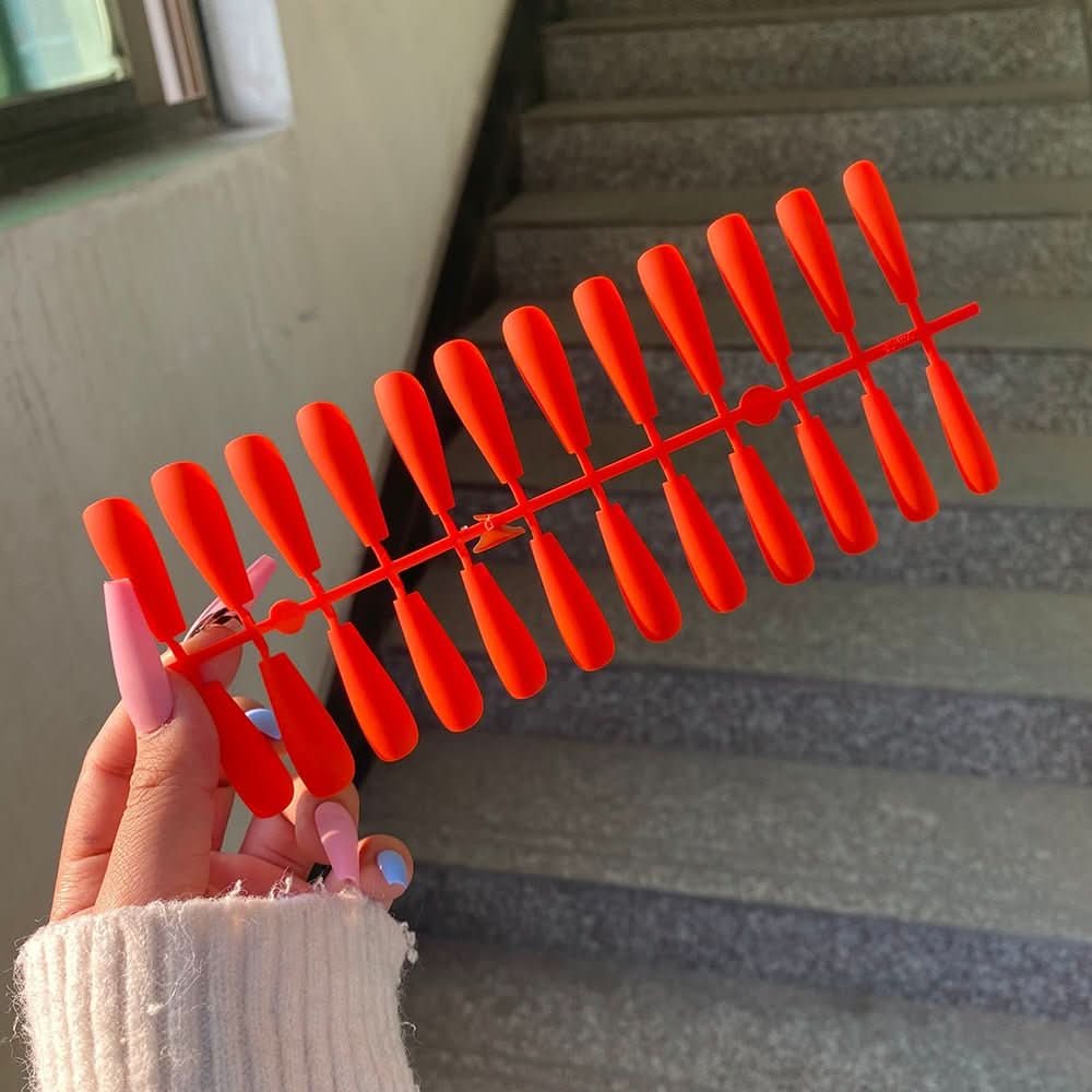 NovaNail Matte Press-On-Nägel — 24-teiliges Braut-Set
