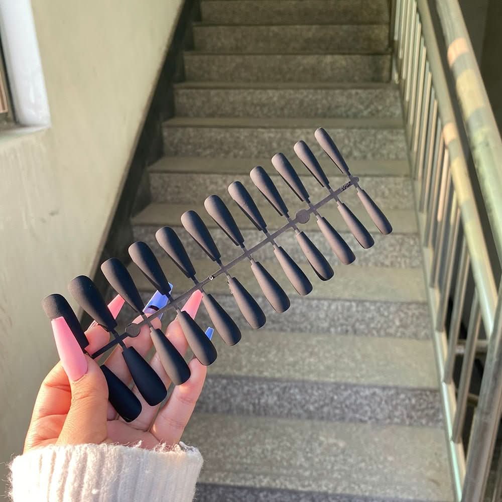 NovaNail Matte Press-On-Nägel — 24-teiliges Braut-Set