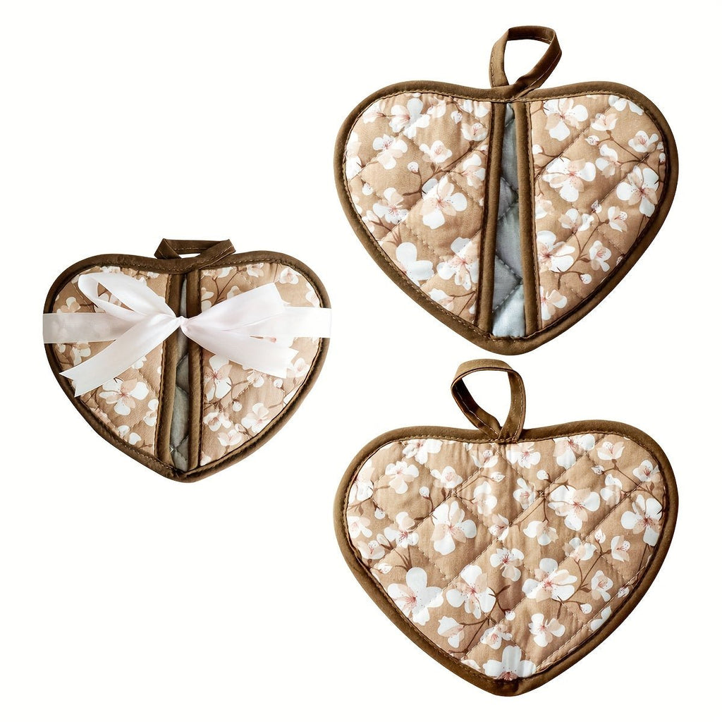 FloraGuard Heart Shaped Pot Holders — Vintage Floral Pattern, Heat Resistant