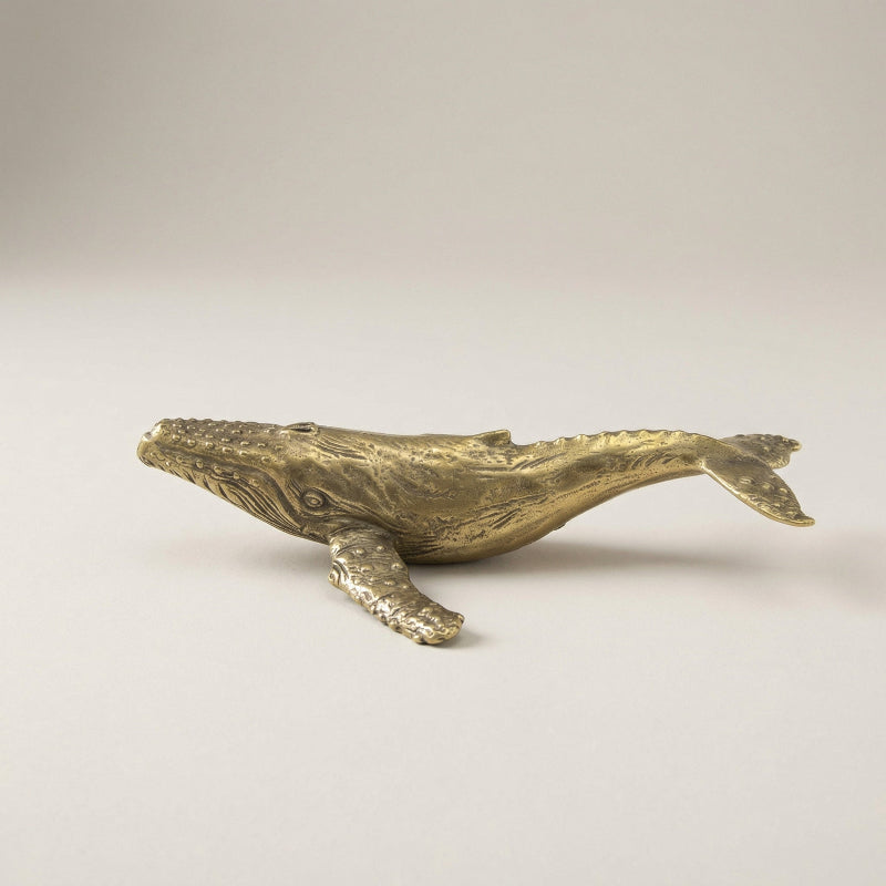 Figura di balena in ottone fatta a mano, elegante decorazione da tavolo costiera - Euroselle