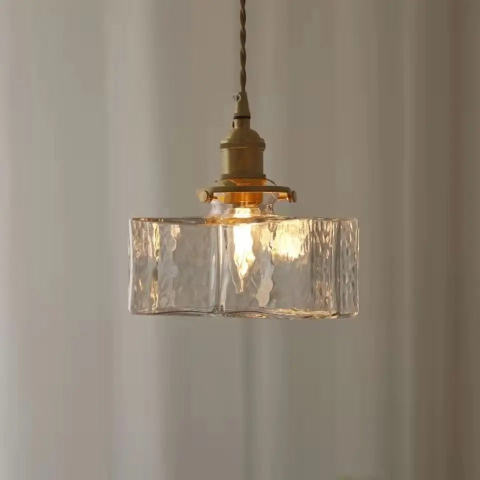 Suspension vintage en verre LumaAura pour décoration intérieure