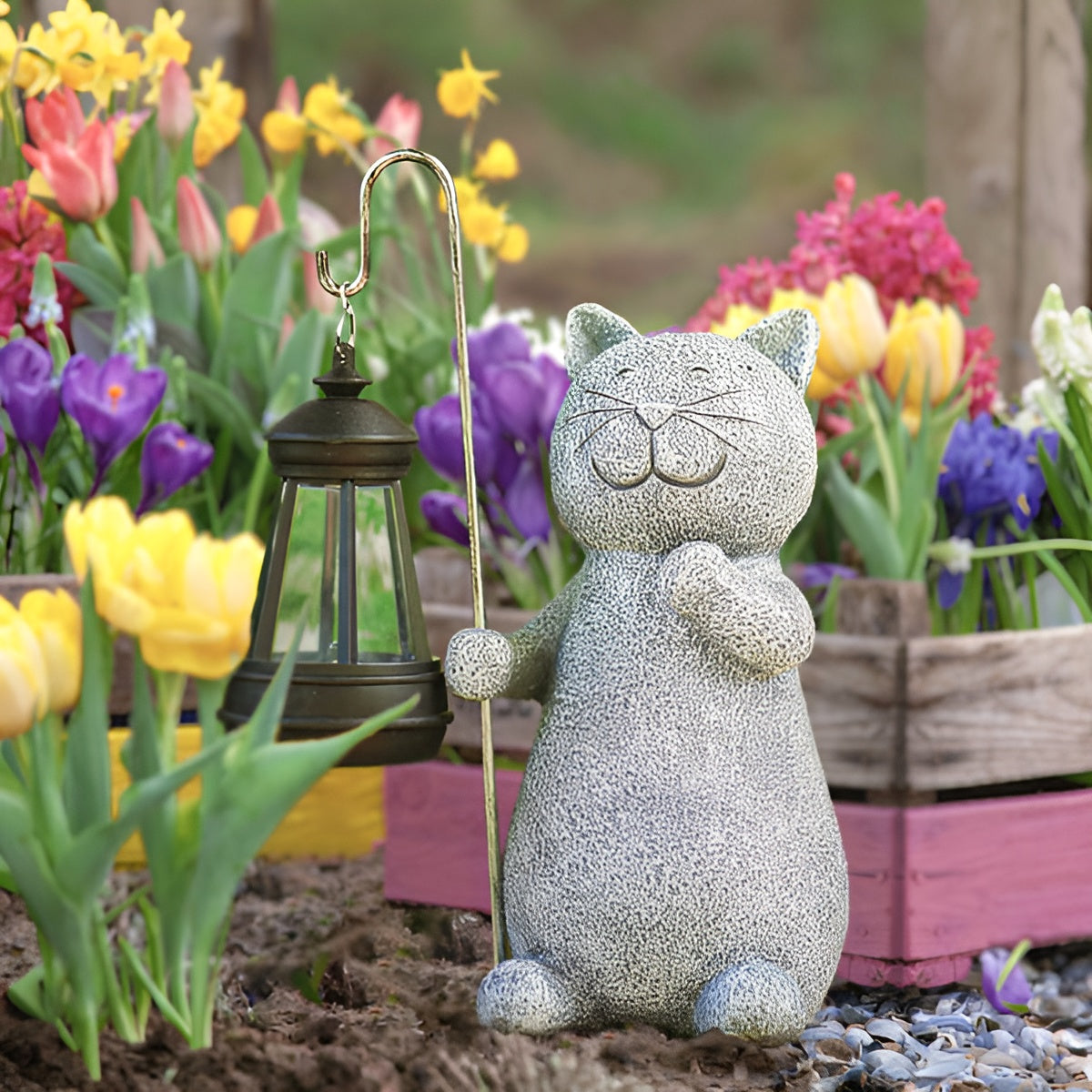 Solar Cat Statue for Enchanting Garden Lighting - Euroselle