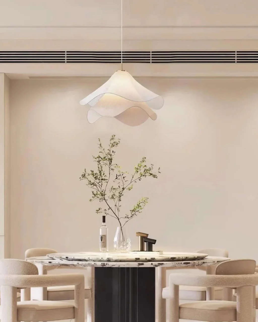 Silvesta | Pendant Ceiling Light With Layered Petal Shade And Soft Glow