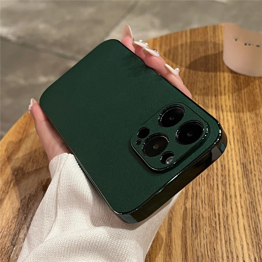 Hochwertige iPhone-Hülle aus echtem Leder — Metallschutzrahmen, Serie 13–17