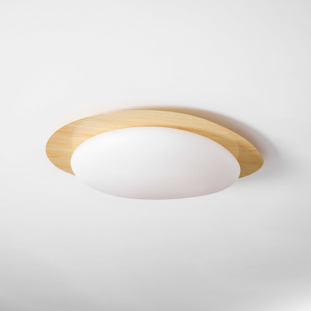 Plafoniera LED Riverstone — profilo ribassato da 8 cm, finitura effetto venatura del noce