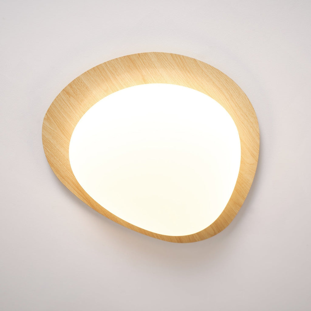 Plafoniera LED Riverstone — profilo ribassato da 8 cm, finitura effetto venatura del noce