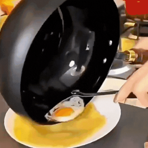 Heavy-Duty Cast Iron Skillet with Lid for Versatile Cooking - Euroselle