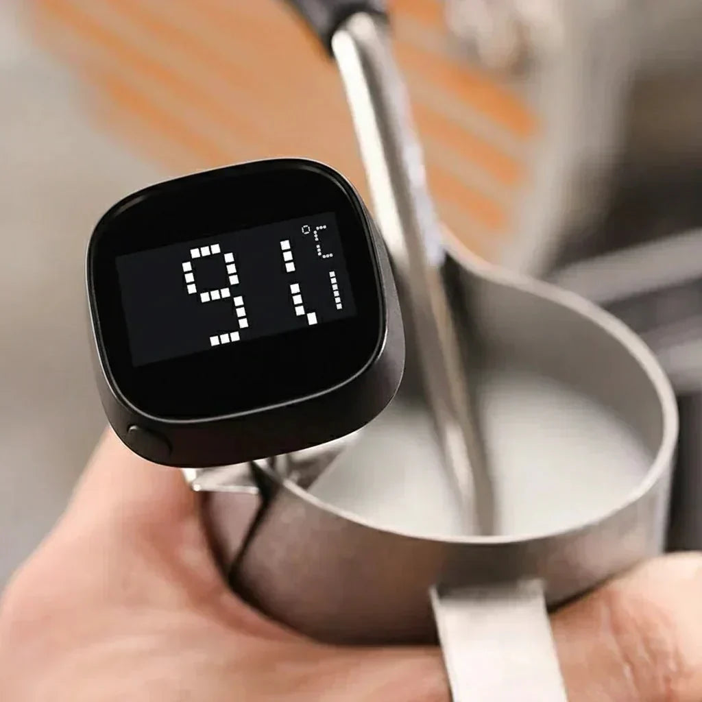 مقياس حرارة رقمي سريع القراءة CafeTemp — قياس دقيق لدرجة حرارة القهوة خلال ثوانٍ